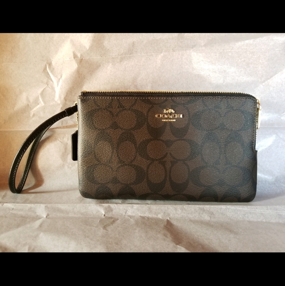 Coach Large Double Zip Wristlet